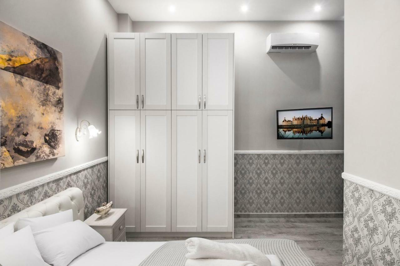 Apartment Tsimiski 104 Luxury Suites *