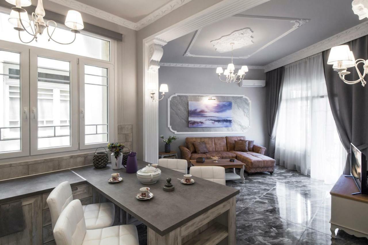 Apartment Tsimiski 104 Luxury Suites