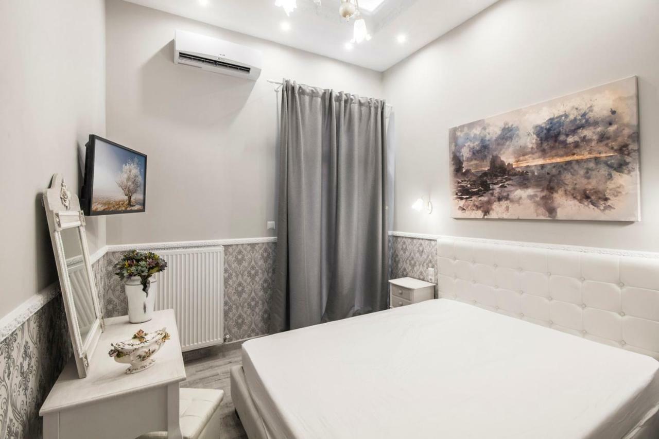 Tsimiski 104 Luxury Suites Apartment *