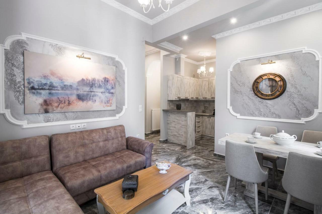 Tsimiski 104 Luxury Suites *