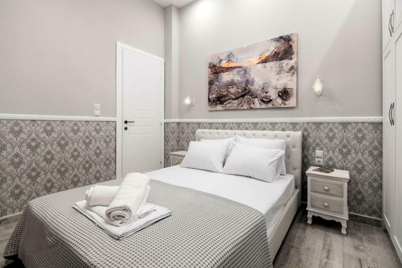 Tsimiski 104 Luxury Suites