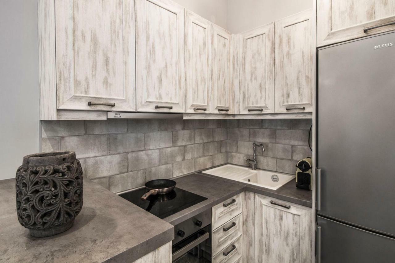 Apartment Tsimiski 104 Luxury Suites Thessaloniki